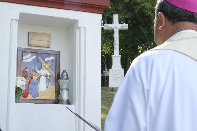 2021.06.30_Gödre felújított kálvária (64).JPG